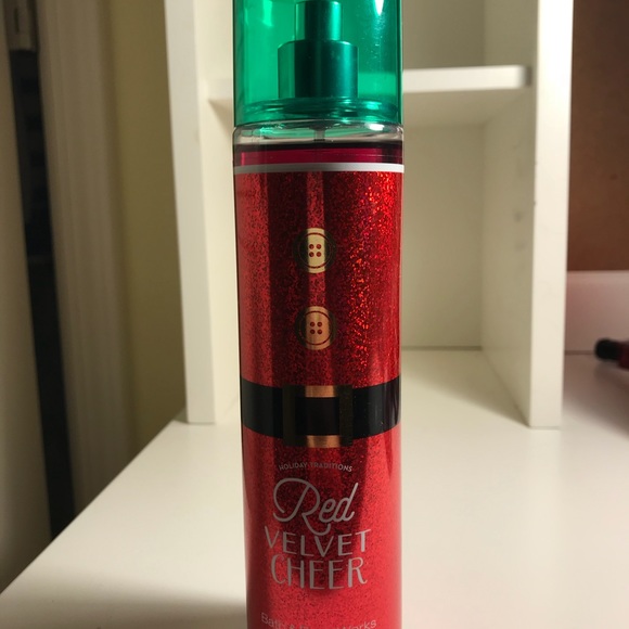 BBW/bath and body works fragrance mist for winter! - Picture 4 of 4